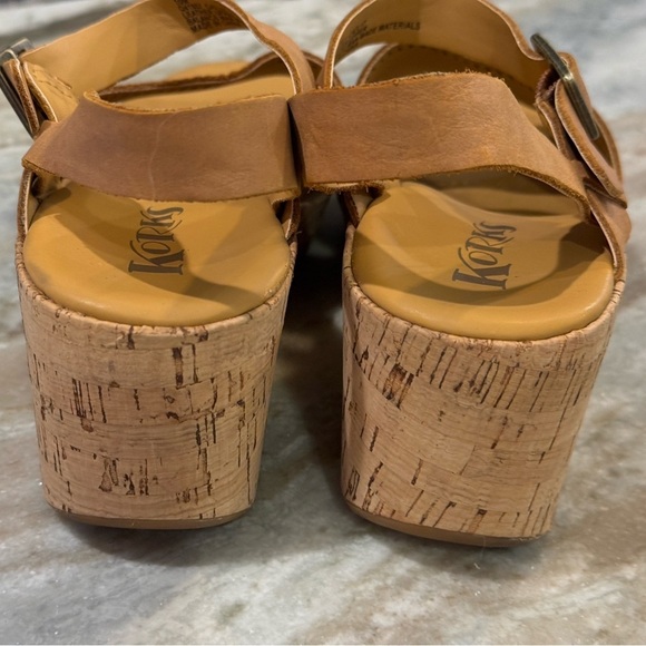 Women’s KORKS tan leather wedge sandals- Size 10 - Picture 6 of 8